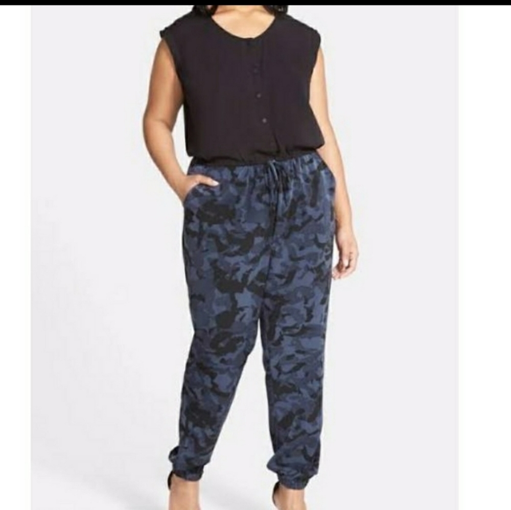 DKNY JEANS Camouflage Jumpsuit Size Med.